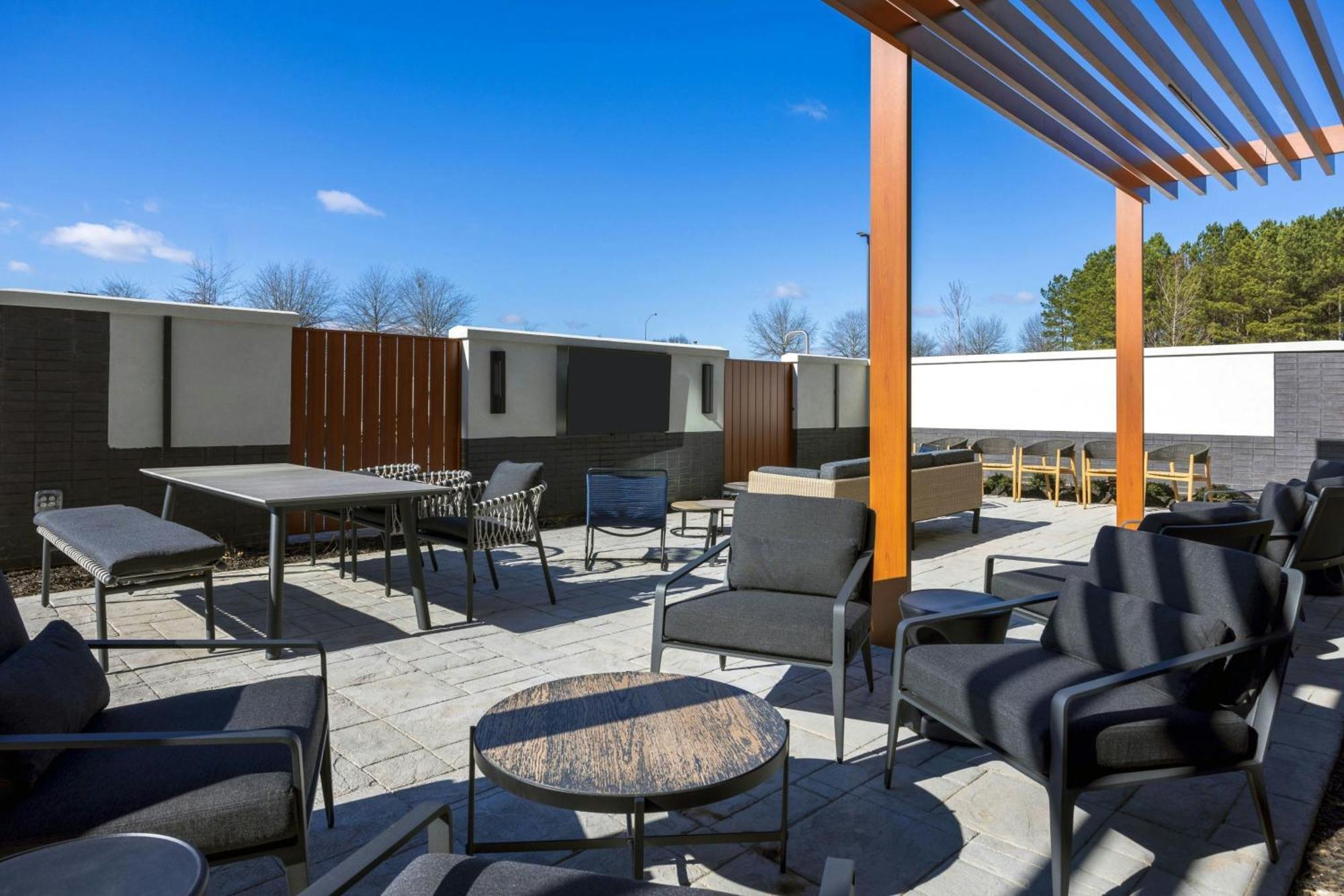 Towneplace Suites By Marriott Canton Riverstone Parkway Dış mekan fotoğraf